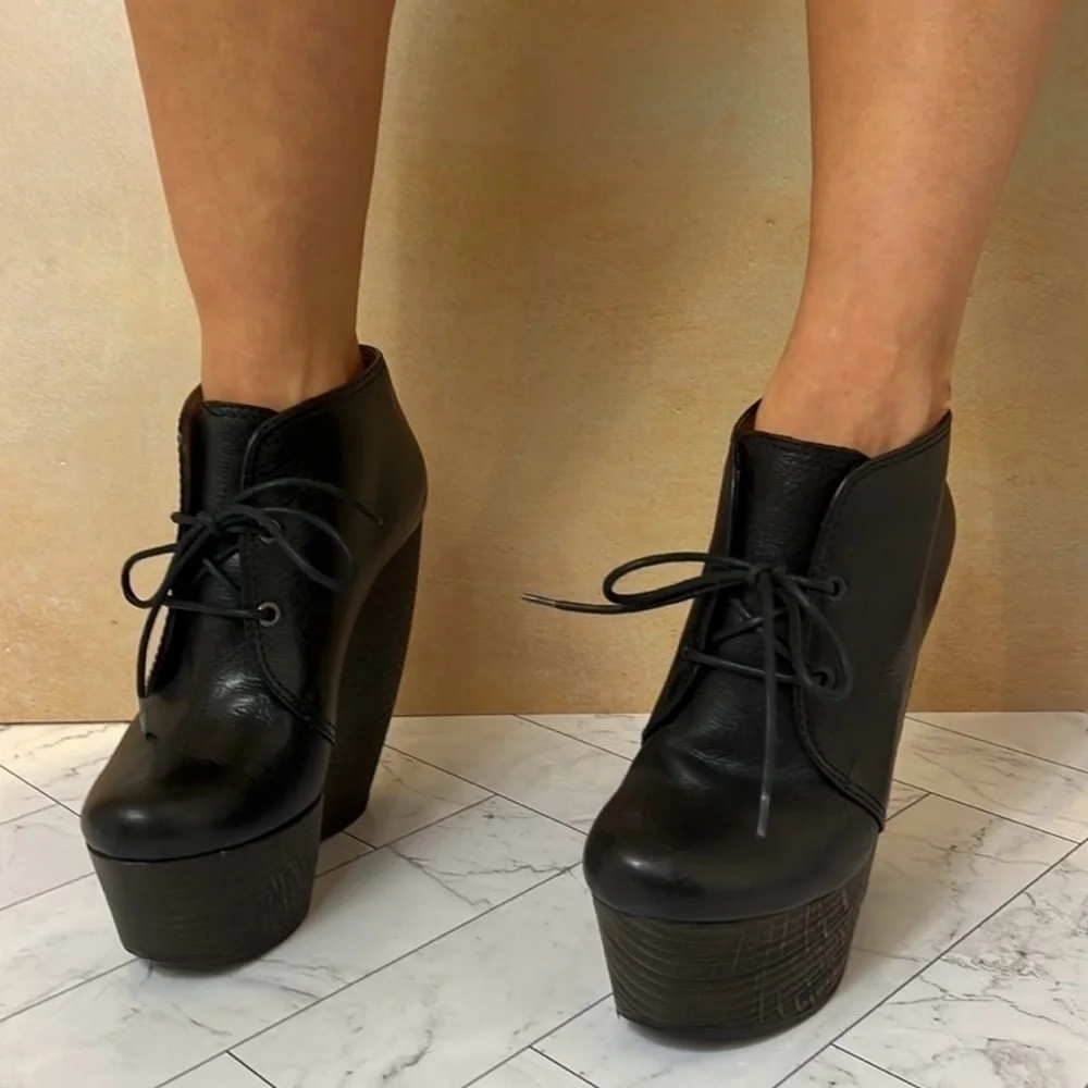 Lanvin Black Platform Booties - Size 39